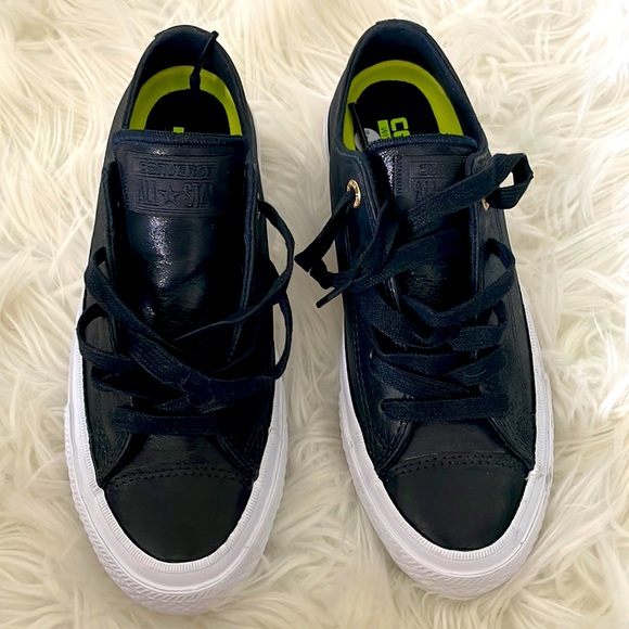 Converse CTAS II OX black/white size 5.5 womens - Picture 1 of 4